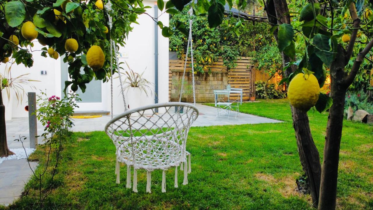 Bed and Breakfast Flavia'S Lemons Sorrento Exteriér fotografie